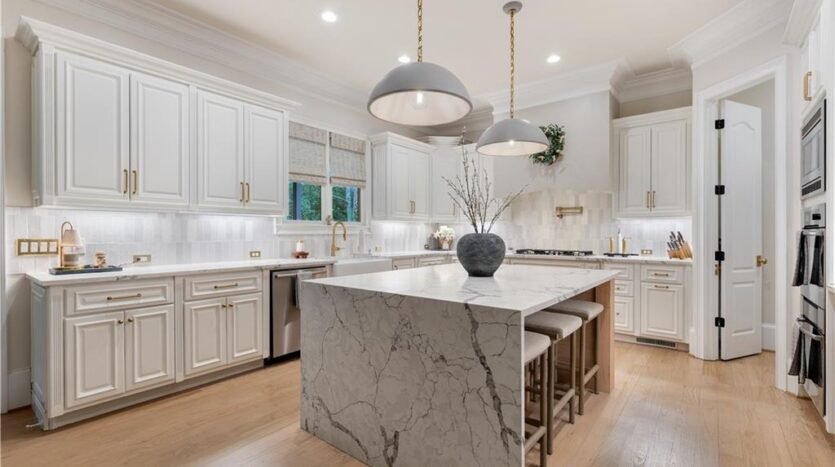 2051 Skybrooke Court Hoschton, Georgia 30548