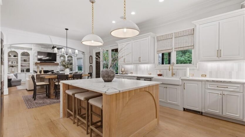 2051 Skybrooke Court Hoschton, Georgia 30548