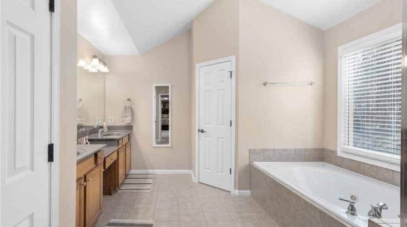 3357 Mulberry Lane Way Dacula, Georgia 30019