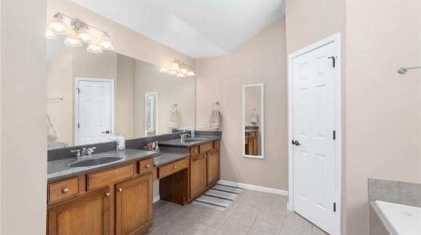 3357 Mulberry Lane Way Dacula, Georgia 30019