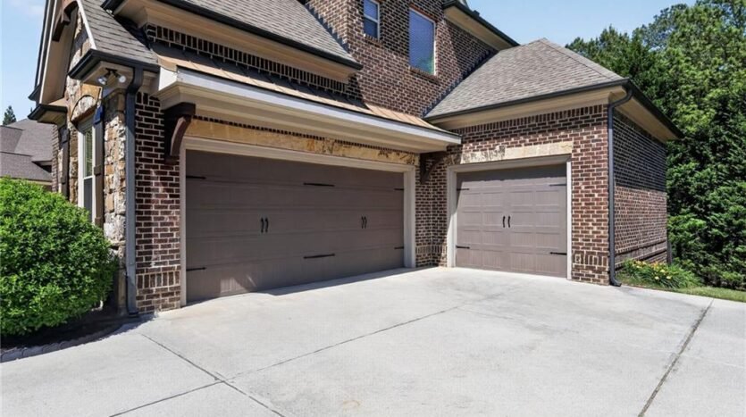 2083 Skybrooke Lane Hoschton, Georgia 30548