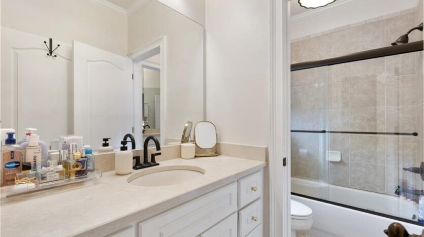 2051 Skybrooke Court Hoschton, Georgia 30548