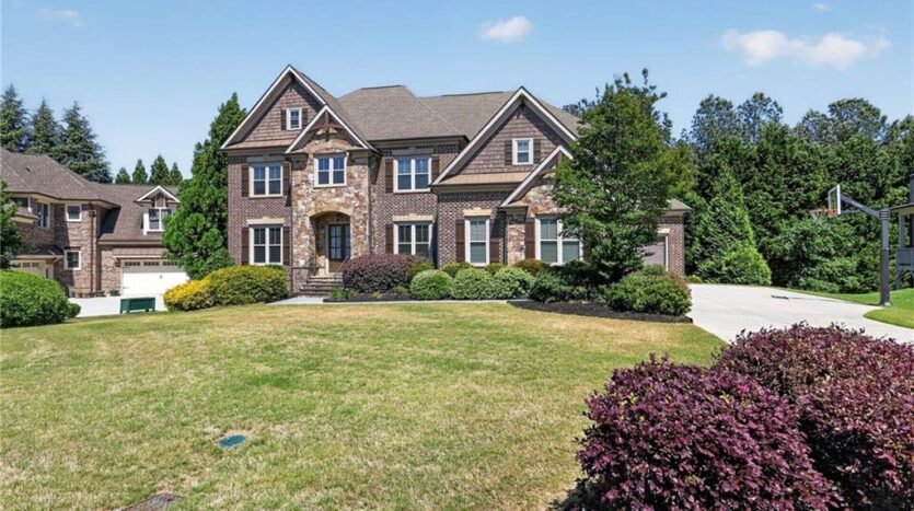 2083 Skybrooke Lane Hoschton, Georgia 30548