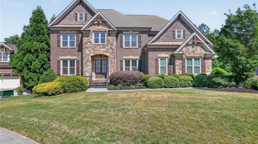 2083 Skybrooke Lane Hoschton, Georgia 30548