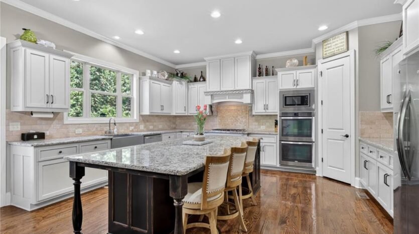 2083 Skybrooke Lane Hoschton, Georgia 30548