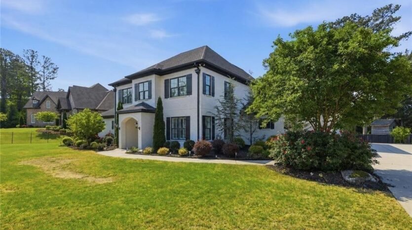 861 Bailey Woods Road Dacula, Georgia 30019