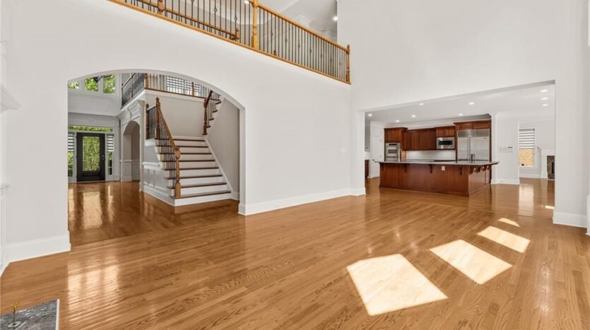 2122 Hunters Green Drive Lawrenceville, Georgia 30043