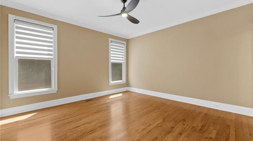 2122 Hunters Green Drive Lawrenceville, Georgia 30043