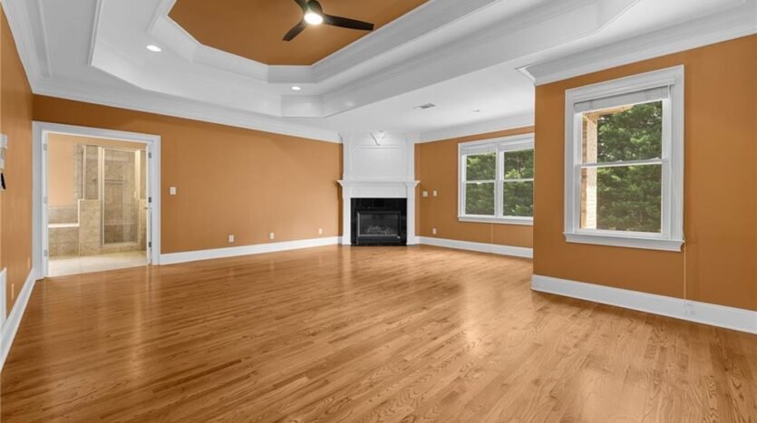 2122 Hunters Green Drive Lawrenceville, Georgia 30043