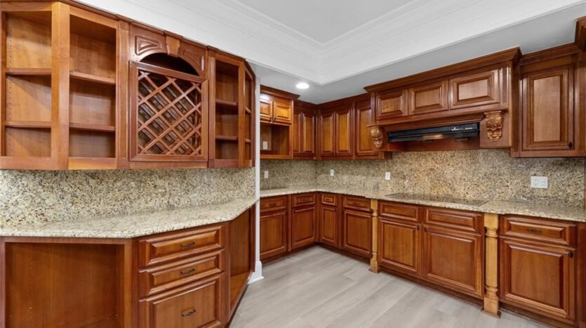 2122 Hunters Green Drive Lawrenceville, Georgia 30043