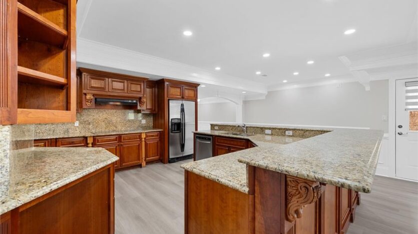 2122 Hunters Green Drive Lawrenceville, Georgia 30043